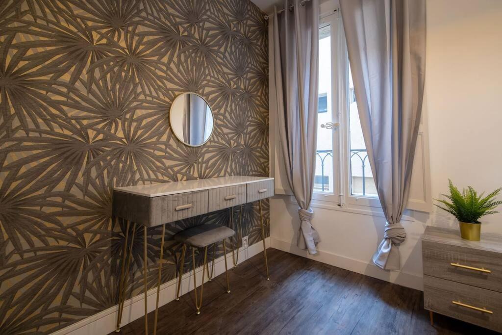 Elegant T3 Le Petit Palais Avignon Apartment Exterior photo